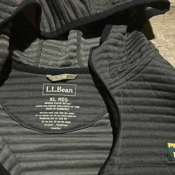 Women’s Hooded L.L. Bean Jacket XL - Picture 3 of 3